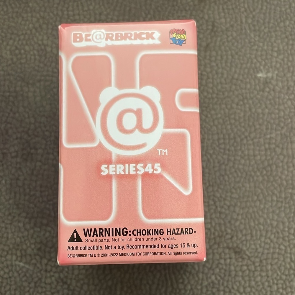 Bearbrick series 45